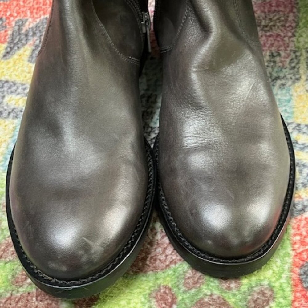 Pair of ECCO boots